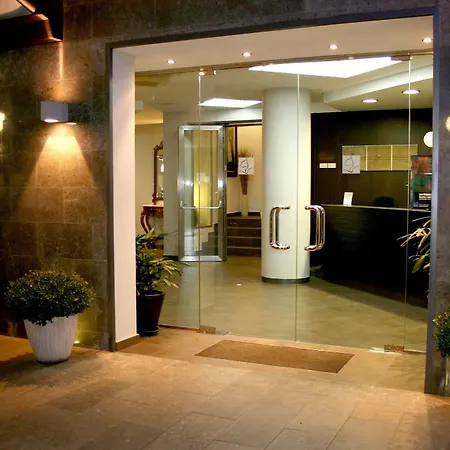 Rvhotels Avenida Отель Тосса-де-Мар