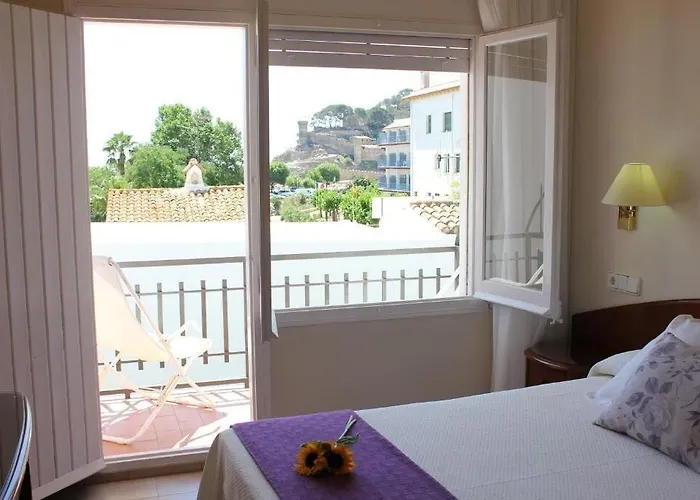 Rvhotels Avenida 2*
