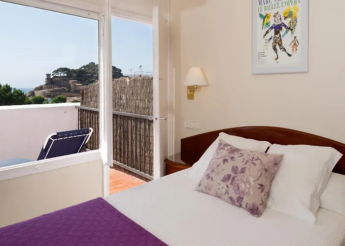 מלון Rvhotels Avenida 2*
