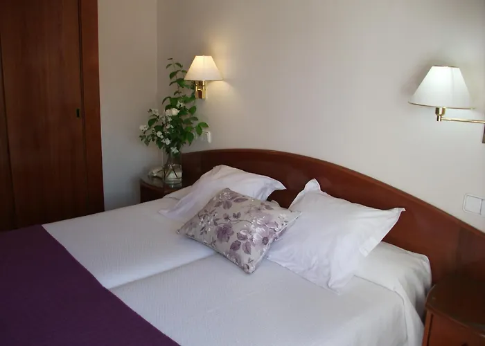 מלון Rvhotels Avenida 2*