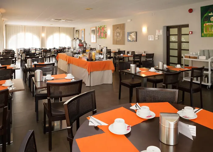 Rvhotels Avenida 2*