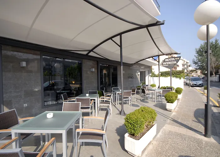 Rvhotels Avenida 2*