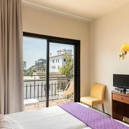 Rvhotels Avenida トッサ・デ・マール