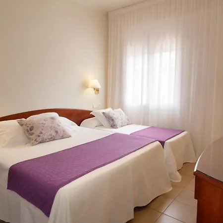 Hotel Rvhotels Avenida 2*