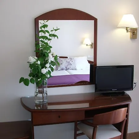 Rvhotels Avenida 2* Tossa de Mar