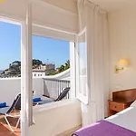 فندق Rvhotels Avenida 2*