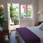Rvhotels Avenida توسا ذي مار