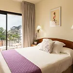 Rvhotels Avenida فندق 2*