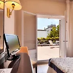 فندق Rvhotels Avenida توسا ذي مار