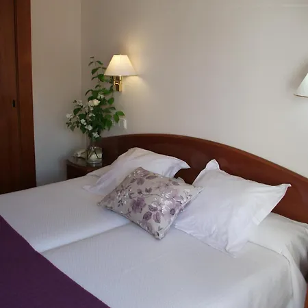 호텔 Rvhotels Avenida 2*