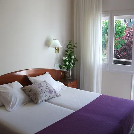 호텔 Rvhotels Avenida 2*