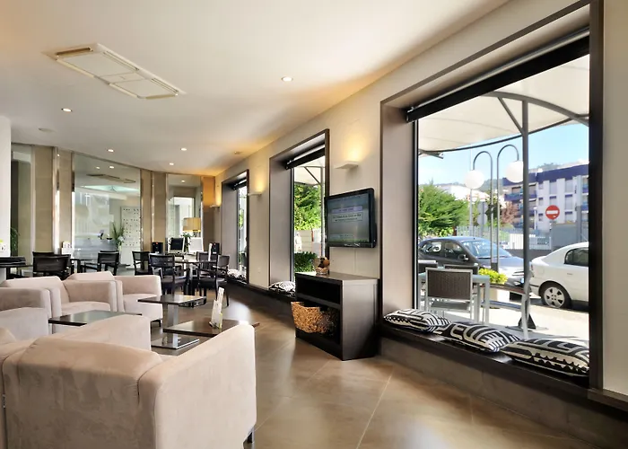 Rvhotels Avenida Hotel