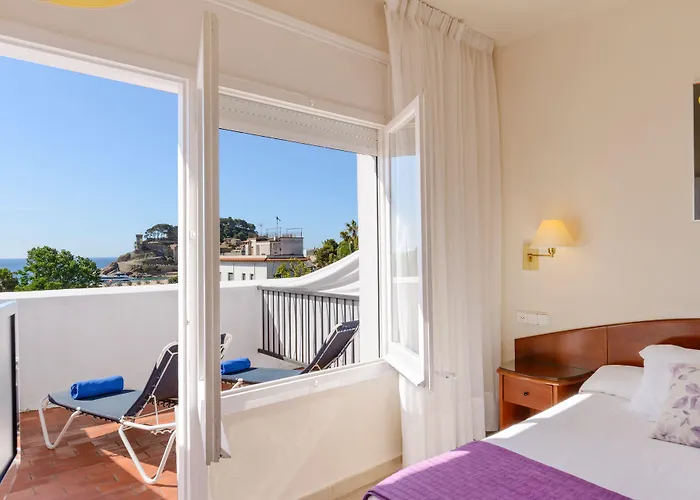 Hotel Rvhotels Avenida 2*